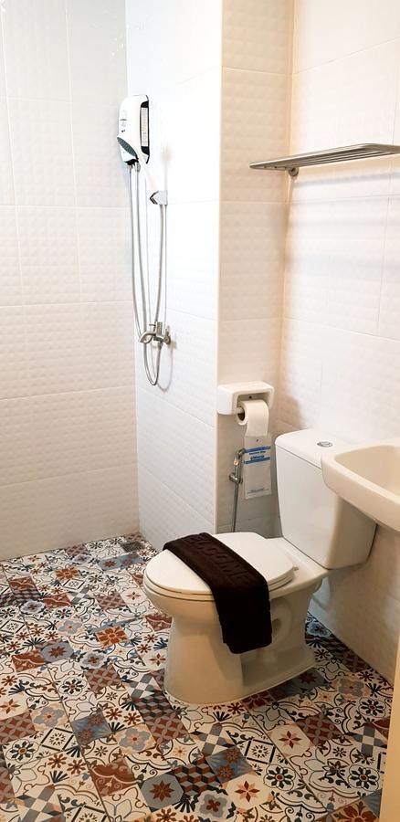 Irabbit Hotel Прачинбури Экстерьер фото